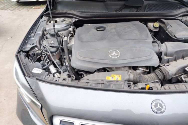 Used Mercedes-Benz GLA 2018 GLA 200 Sport Edition Engine Bay Right