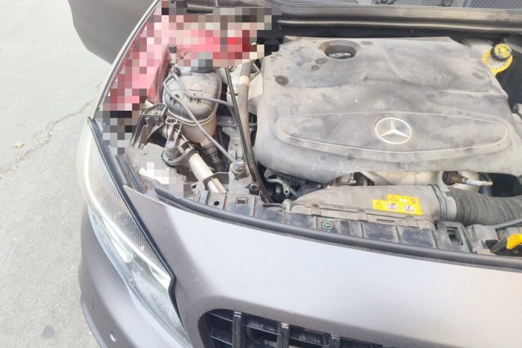 Used Mercedes-Benz GLA 2018 GLA 200 Sport Edition Engine Bay Right