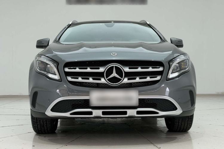 Used Mercedes-Benz GLA 2018 GLA 200 Fashion Model Exterior 2