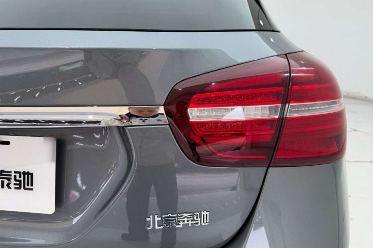 Used Mercedes-Benz GLA 2018 GLA 200 Fashion Model Exterior 7