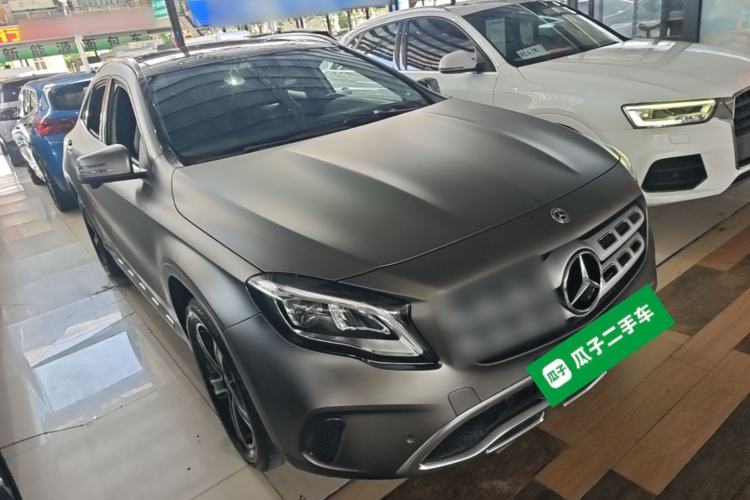 Used Mercedes-Benz GLA 2018 GLA 200 Fashion Model Front Right 45 Deg