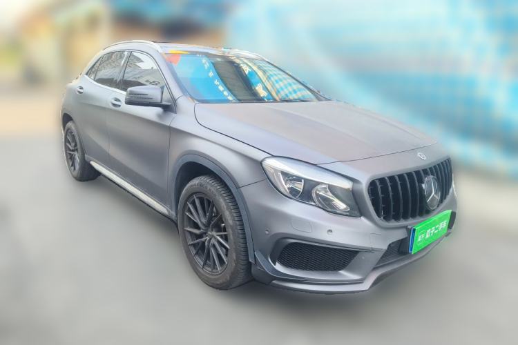Used Mercedes-Benz GLA 2018 GLA 200 Sport Edition Front Right 45 Deg