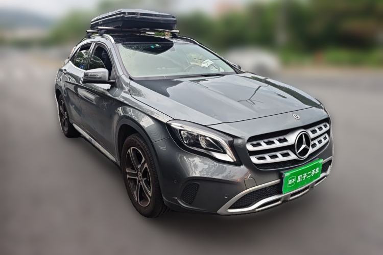 Used Mercedes-Benz GLA 2018 GLA 200 Fashion Model Front Right 45 Deg