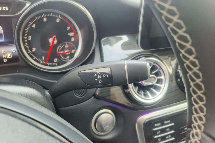 Used Mercedes-Benz GLA 2018 GLA 200 Sport Edition Gear Lever