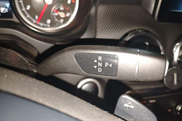 Used Mercedes-Benz GLA 2018 GLA 200 Sport Edition Gear Lever