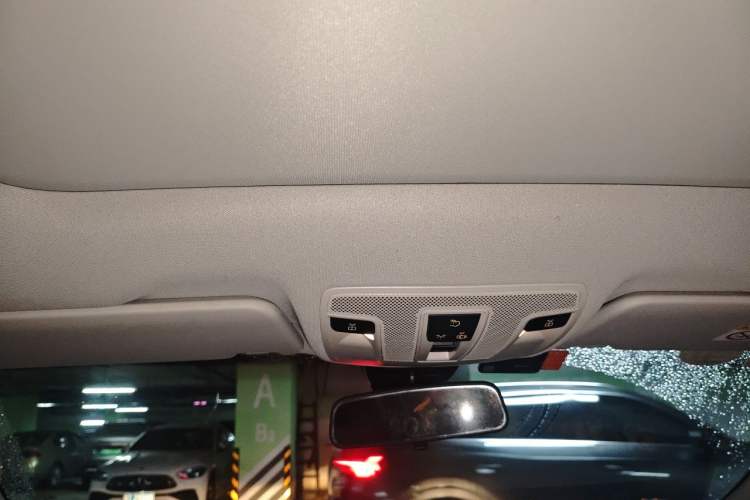 Used Mercedes-Benz GLA 2018 GLA 200 Sport Edition Headliner