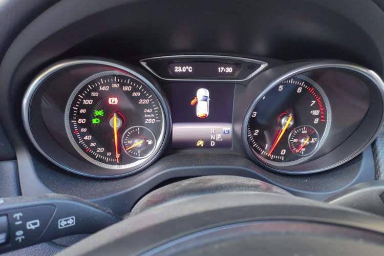 Used Mercedes-Benz GLA 2018 GLA 200 Sport Edition Instrument Cluster