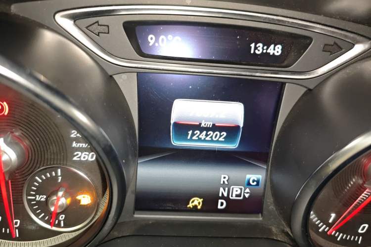Used Mercedes-Benz GLA 2018 GLA 200 Sport Edition Instrument Cluster