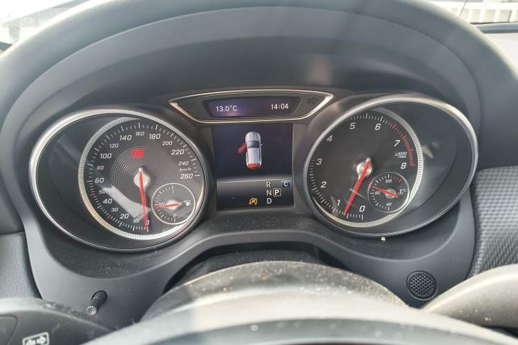 Used Mercedes-Benz GLA 2018 GLA 200 Sport Edition Instrument Cluster