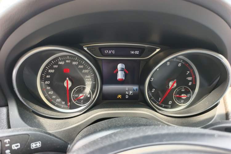 Used Mercedes-Benz GLA 2018 GLA 200 Sport Edition Instrument Cluster