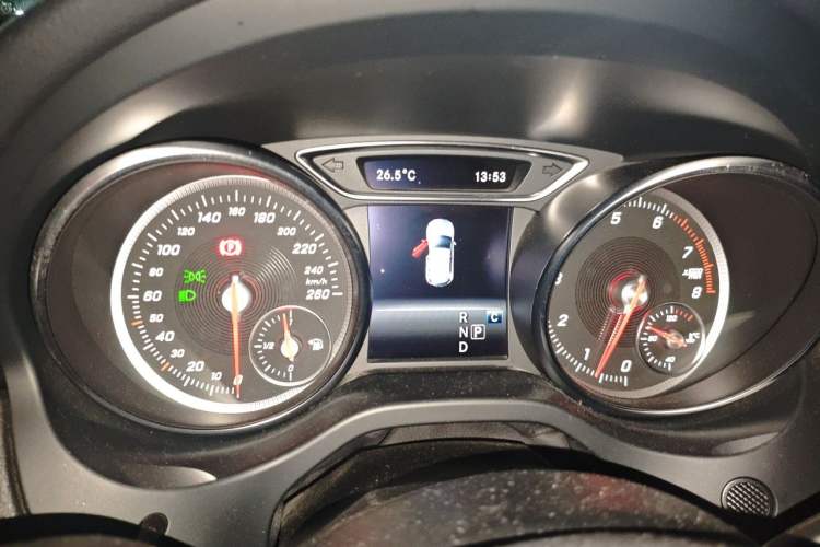 Used Mercedes-Benz GLA 2018 GLA 200 Sport Edition Instrument Cluster