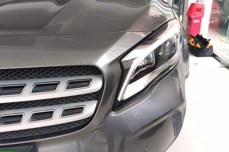 Used Mercedes-Benz GLA 2018 GLA 200 Fashion Model Left Front Headlight