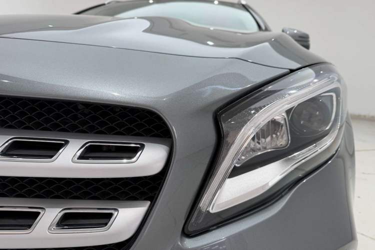Used Mercedes-Benz GLA 2018 GLA 200 Fashion Model Left Front Headlight