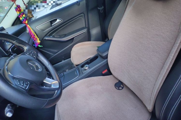 Used Mercedes-Benz GLA 2018 GLA 200 Sport Edition Left Front Seat