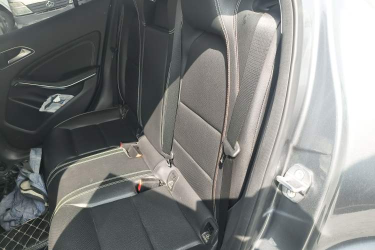 Used Mercedes-Benz GLA 2018 GLA 200 Sport Edition Left Rear Seat