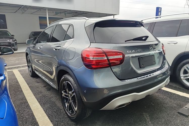 Used Mercedes-Benz GLA 2018 GLA 200 Fashion Model Rear Left 45 Deg
