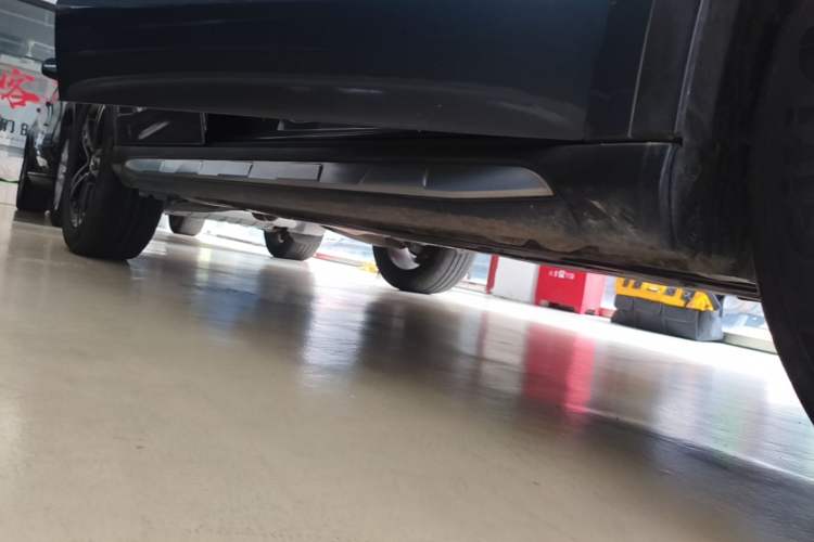 Used Mercedes-Benz GLA 2018 GLA 200 Fashion Model Right Side Sill
