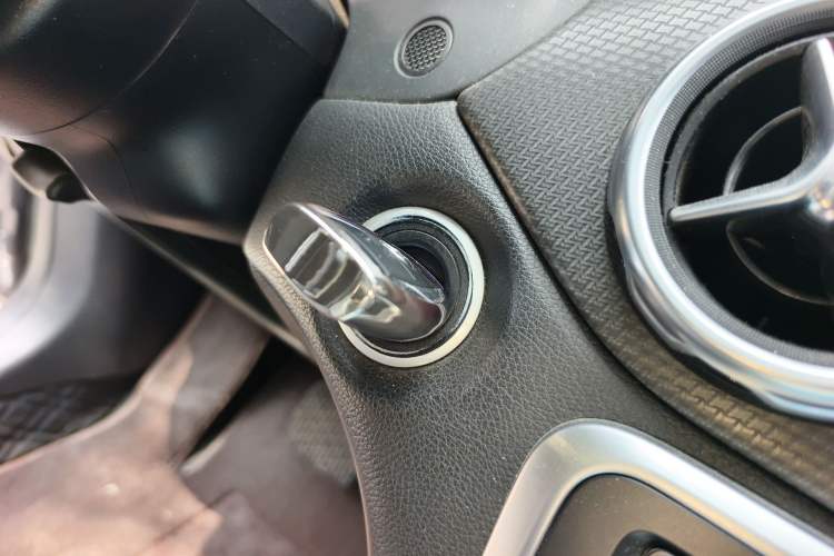 Used Mercedes-Benz GLA 2018 GLA 200 Sport Edition Vehicle Key