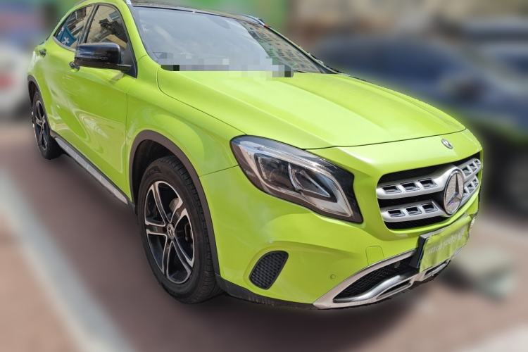 Used Mercedes-Benz GLA 2018 GLA 200 Fashion Model Front Right 45 Deg