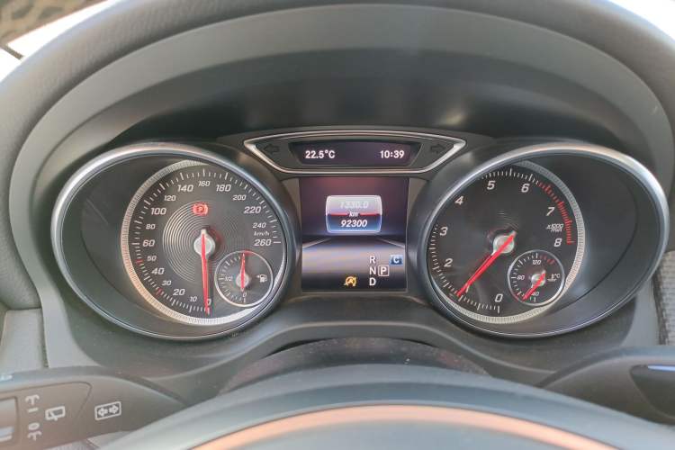 Used Mercedes-Benz GLA 2018 GLA 200 Sport Edition Instrument Cluster