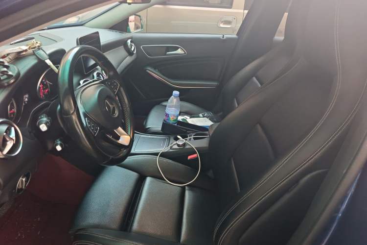Used Mercedes-Benz GLA 2018 GLA 200 Fashion Model Left Front Seat