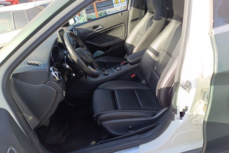 Used Mercedes-Benz GLA 2018 GLA 200 Sport Edition Left Front Seat