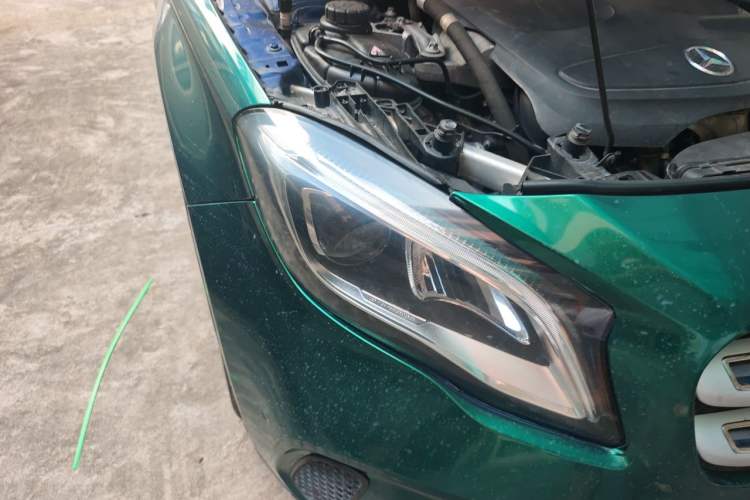 Used Mercedes-Benz GLA 2018 GLA 200 Fashion Model Right Front Headlight