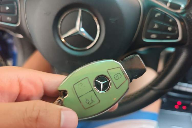 Used Mercedes-Benz GLA 2018 GLA 200 Fashion Model Vehicle Key