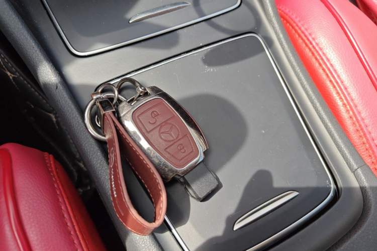 Used Mercedes-Benz GLA 2018 GLA 200 Fashion Model Vehicle Key