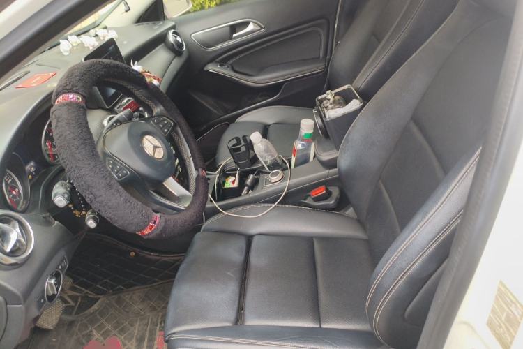 Used Mercedes-Benz GLA 2018 GLA 200 Sport Edition Left Front Seat