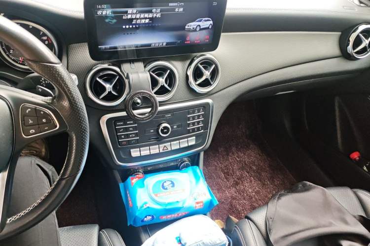 Used Mercedes-Benz GLA 2018 GLA 200 Fashion Model Audio And AC Panel