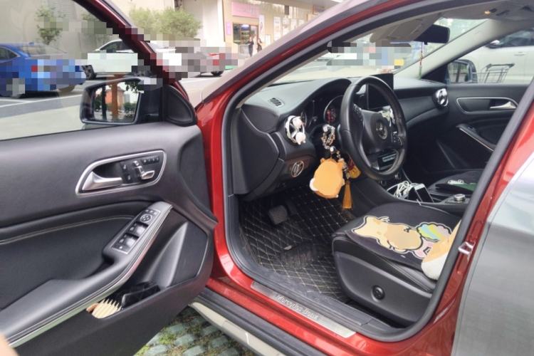 Used Mercedes-Benz GLA 2018 GLA 200 Fashion Model Driver Seat