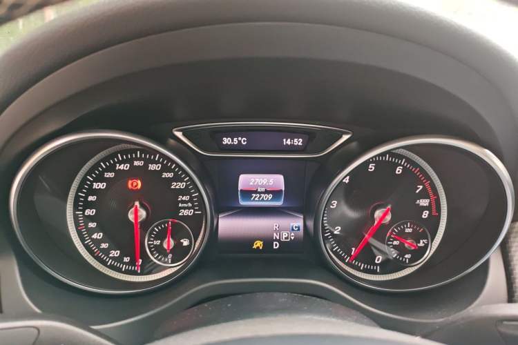 Used Mercedes-Benz GLA 2018 GLA 200 Fashion Model Instrument Cluster