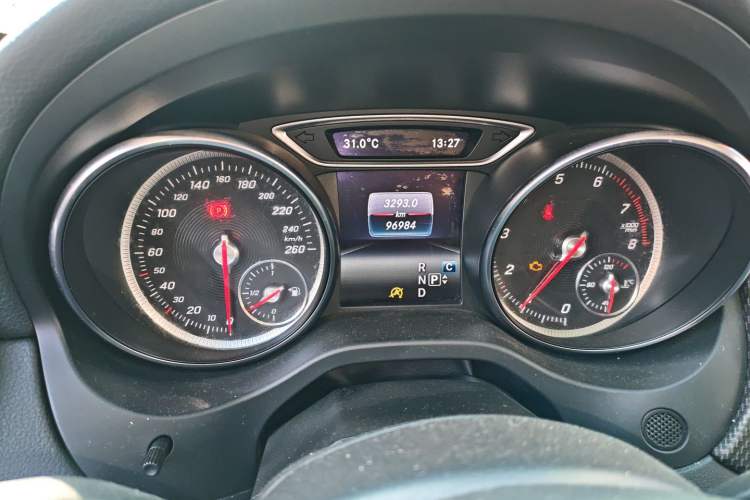 Used Mercedes-Benz GLA 2018 GLA 200 Fashion Model Instrument Cluster