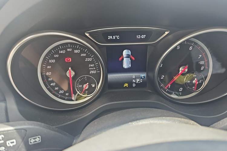 Used Mercedes-Benz GLA 2018 GLA 200 Sport Edition Instrument Cluster