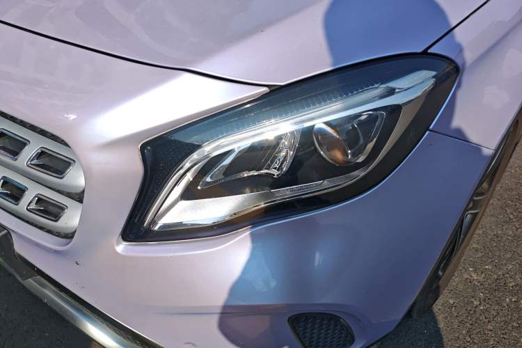 Used Mercedes-Benz GLA 2018 GLA 200 Fashion Model Left Front Headlight
