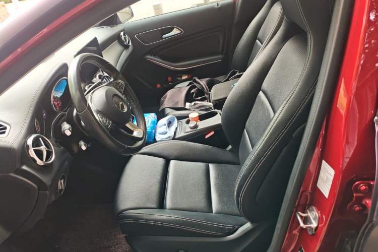 Used Mercedes-Benz GLA 2018 GLA 200 Fashion Model Left Front Seat