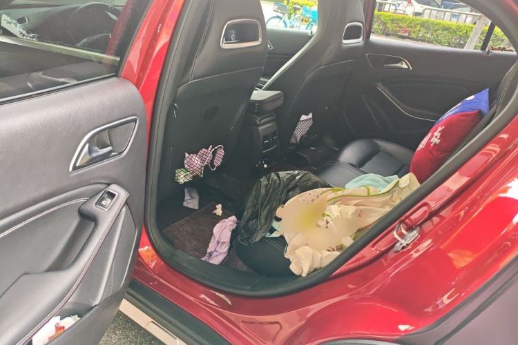 Used Mercedes-Benz GLA 2018 GLA 200 Fashion Model Left Rear Seat
