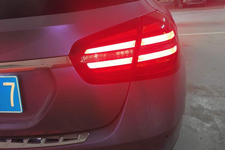 Used Mercedes-Benz GLA 2018 GLA 200 Sport Edition Right Rear Taillight