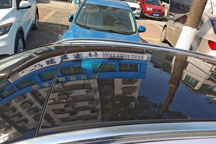 Used Mercedes-Benz GLA 2018 GLA 200 Fashion Model Roof