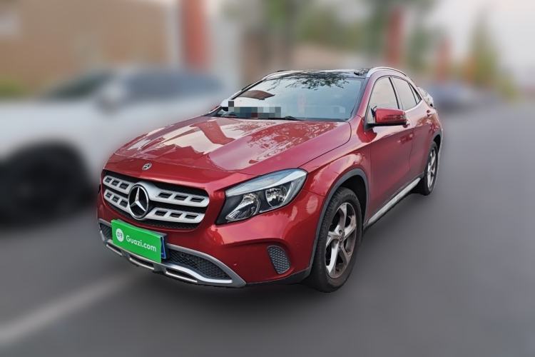 Used Mercedes-Benz GLA 2018 GLA 200 Sport Edition Guazi used car, China used car export, Used car for sale, Used Mercedes-Benz cars, Cheapest cars for sale