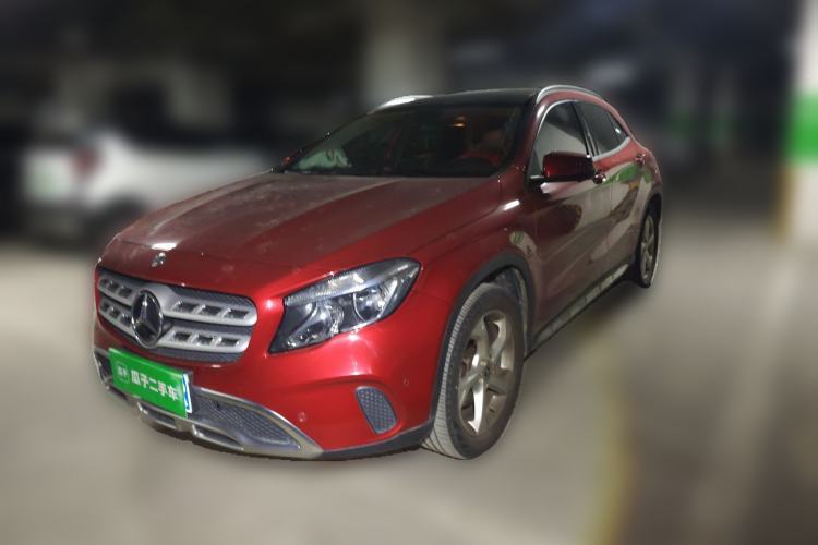 Used Mercedes-Benz GLA 2018 GLA 200 Sport Edition Guazi used car, China used car export, Used car for sale, Used Mercedes-Benz cars, Cheapest cars for sale