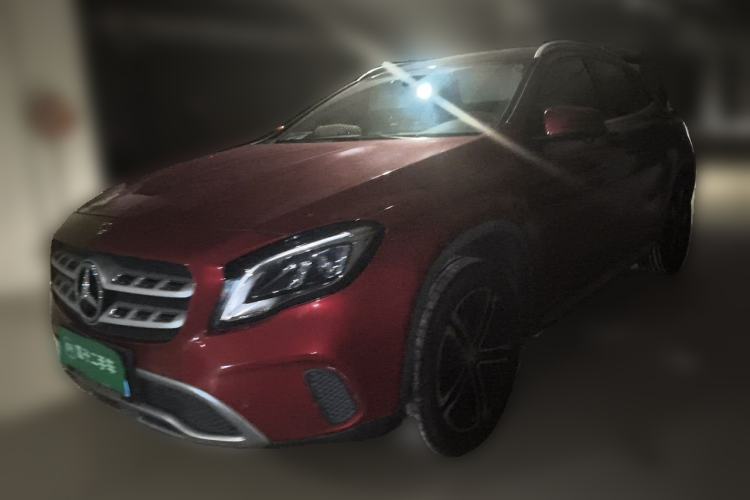 Used Mercedes-Benz GLA 2018 GLA 200 Fashion Model Guazi used car, China used car export, Used car for sale, Used cars, Cheapest cars for sale