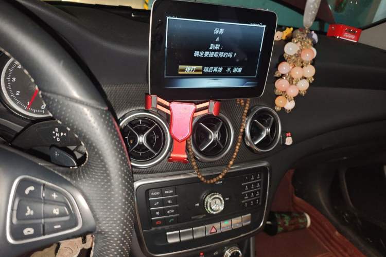 Used Mercedes-Benz GLA 2018 GLA 200 Sport Edition Audio And AC Panel