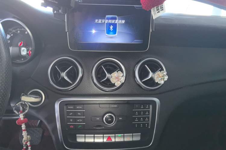 Used Mercedes-Benz GLA 2018 GLA 200 Fashion Model Audio And AC Panel