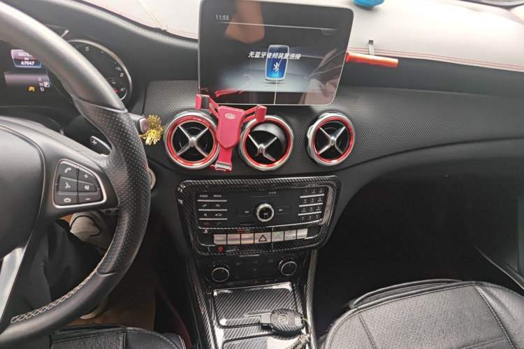Used Mercedes-Benz GLA 2018 GLA 200 Fashion Model Audio And AC Panel