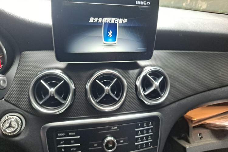 Used Mercedes-Benz GLA 2018 GLA 200 Sport Edition Audio And AC Panel