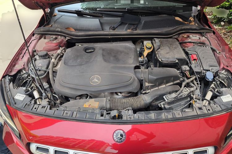 Used Mercedes-Benz GLA 2018 GLA 200 Sport Edition Engine Bay
