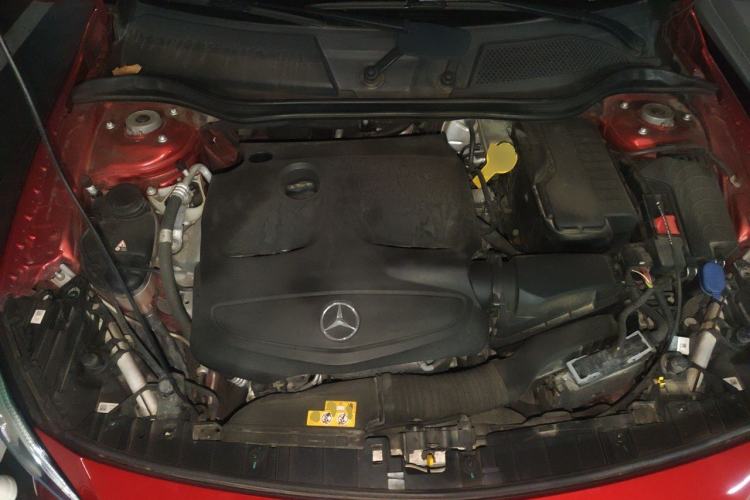 Used Mercedes-Benz GLA 2018 GLA 220 4MATIC Sport Edition Engine Bay