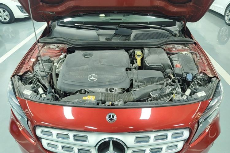 Used Mercedes-Benz GLA 2018 GLA 200 Sport Edition Engine Bay